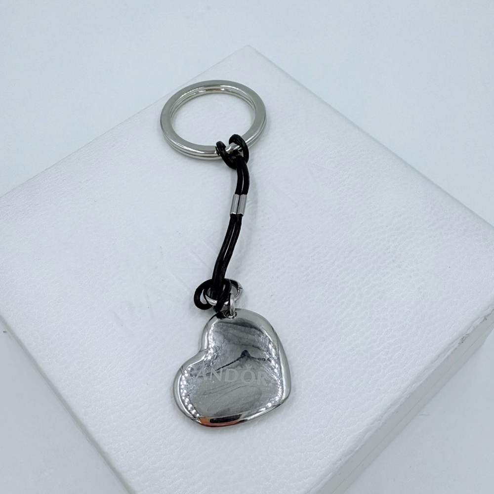 Pandora Keychain
